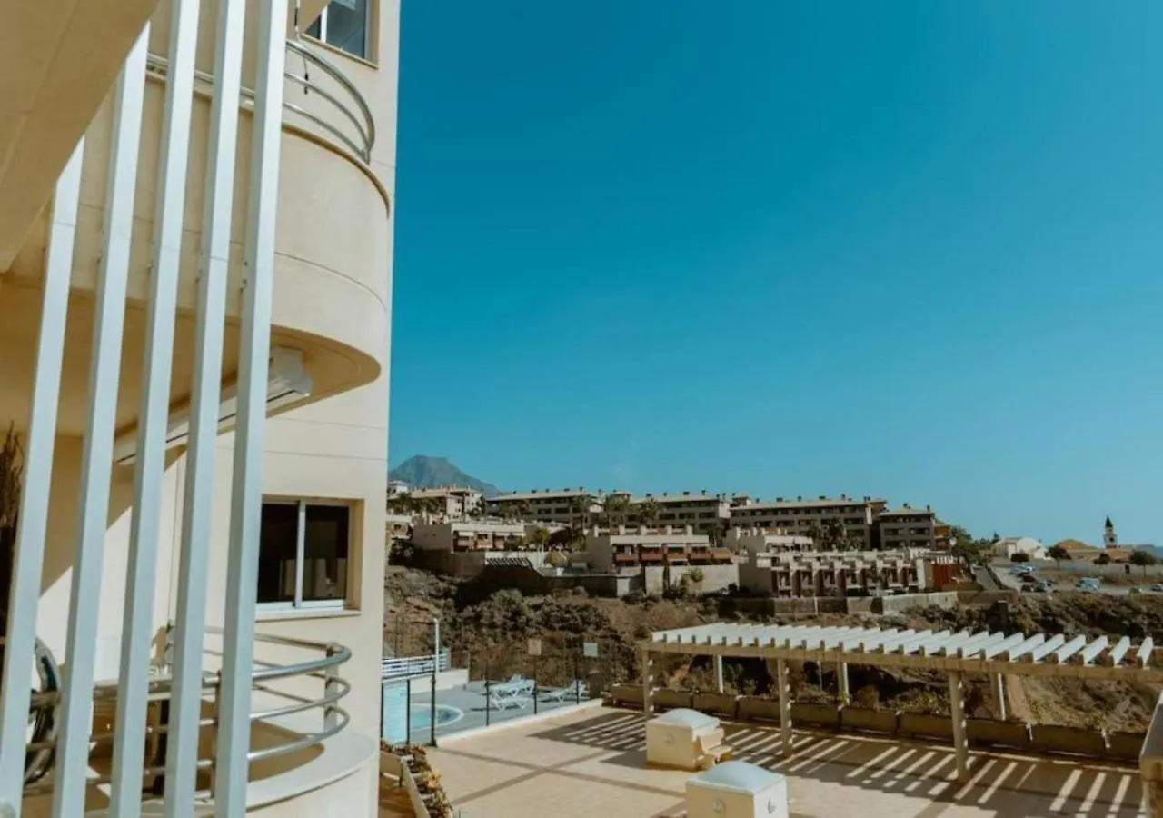 アパート Seaview 2 Bedroom Condo Play Paraiso Pool & Wifi In Costa Adeje スペイン