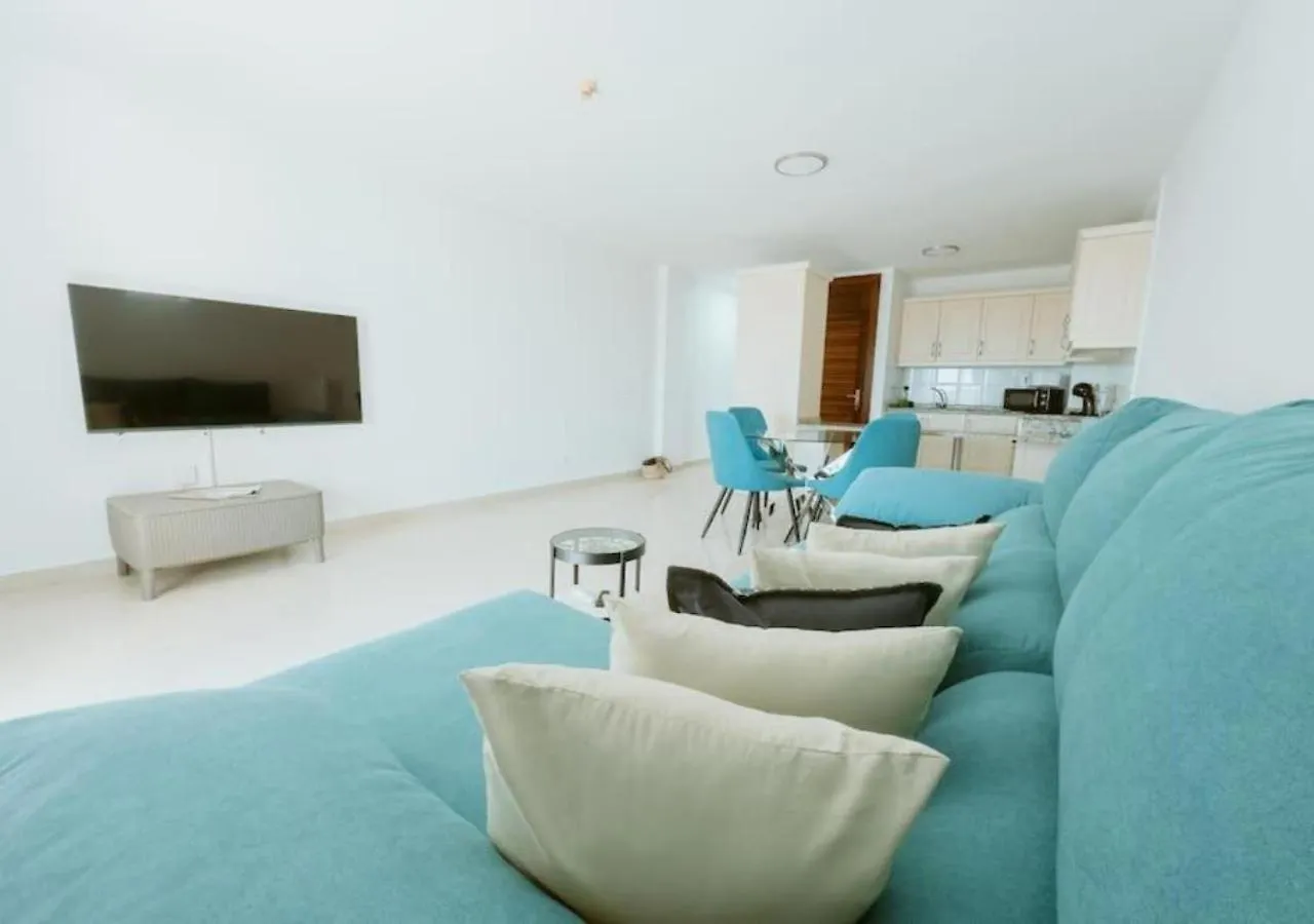Seaview 2 Bedroom Condo Play Paraiso Pool & Wifi In Costa Adeje アパート