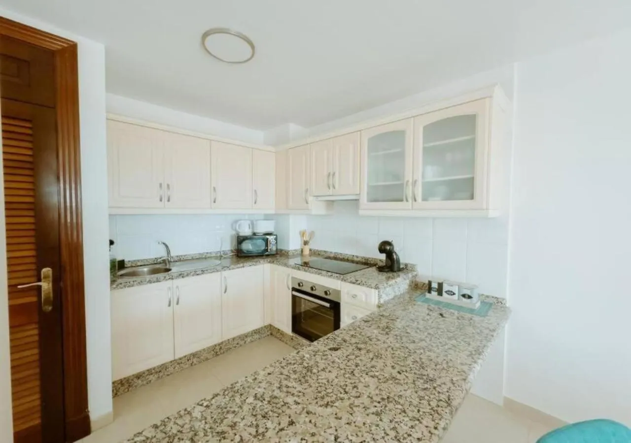 Seaview 2 Bedroom Condo Play Paraiso Pool & Wifi In Costa Adeje アパート