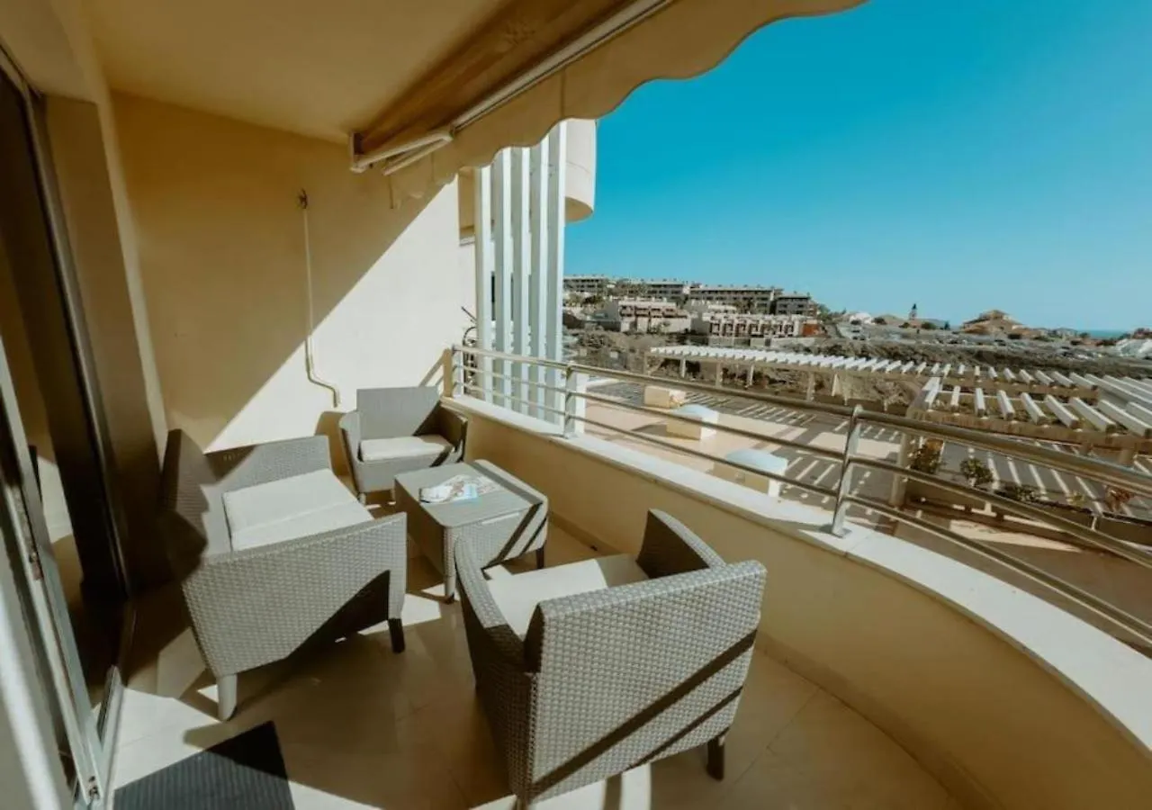Seaview 2 Bedroom Condo Play Paraiso Pool & Wifi In Costa Adeje location